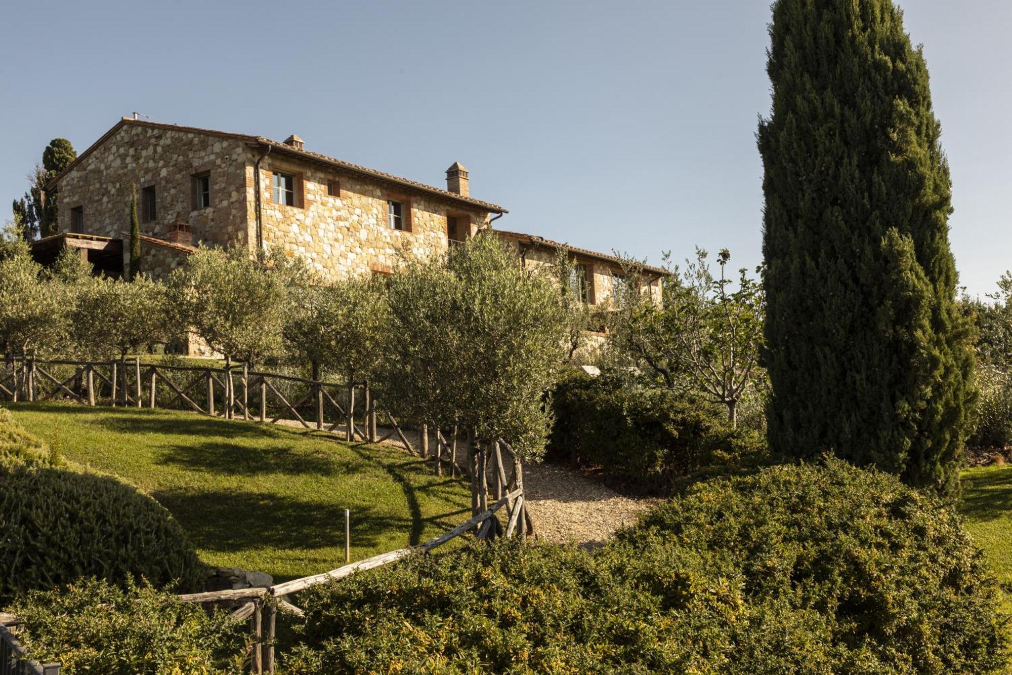 Castello Di Casole, A Belmond Hotel, Tuscany Casole d'Elsa Exterior photo